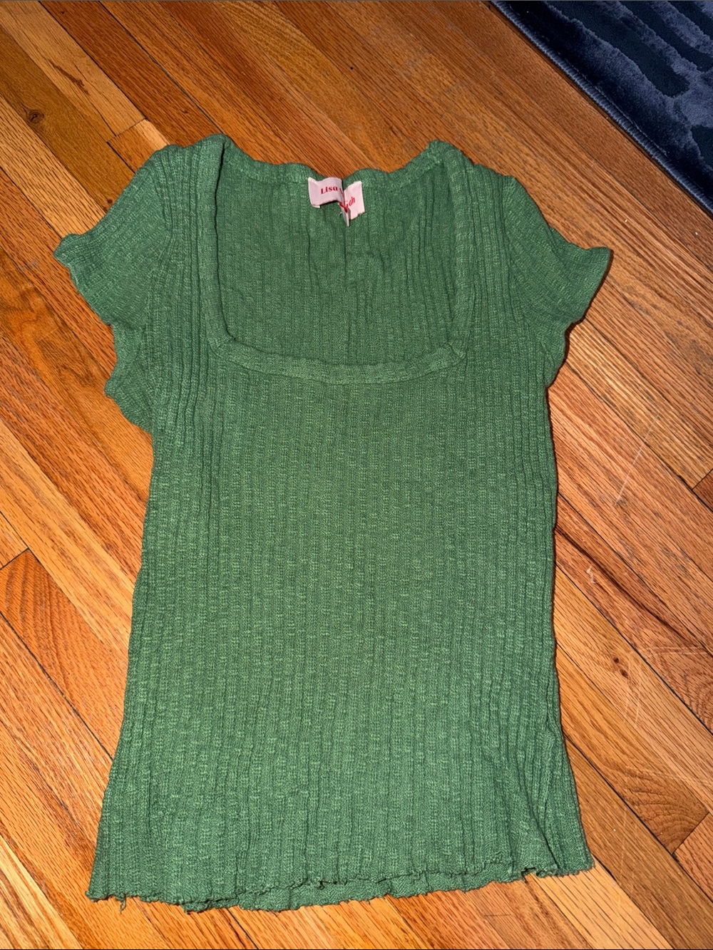 Lisa Says Gah Moss Green Ribbed Scoop-Neck Tee